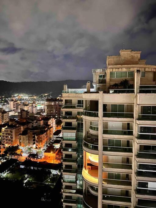 Apto Com Vista Para O Mar Com 2 Vagas - Guaruja Guarujá Exterior foto